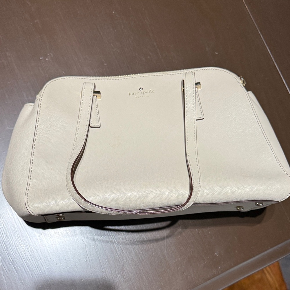 Kate Spade Satchel (light gray)